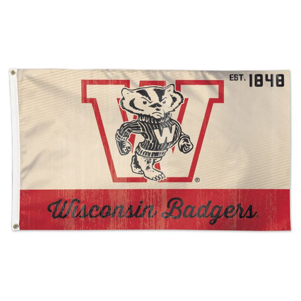 Wholesale-Wisconsin Badgers / Vintage Collegiate Flag - Deluxe 3' X 5'