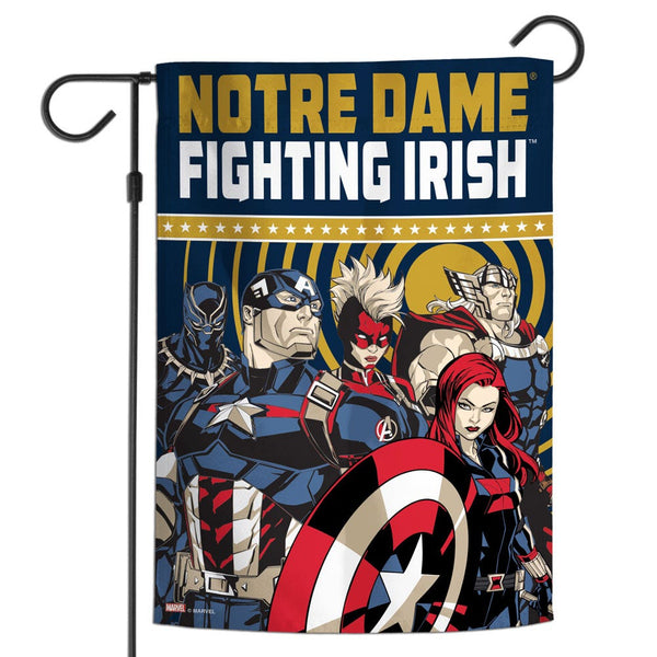 Notre Dame Fighting Irish / Marvel (C) 2021 Marvel Garden Flag 12" x 18"