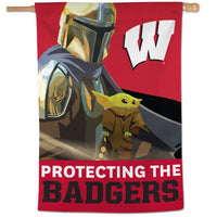 Wholesale-Wisconsin Badgers / Star Wars MANDALORIAN Vertical Flag 28" x 40"