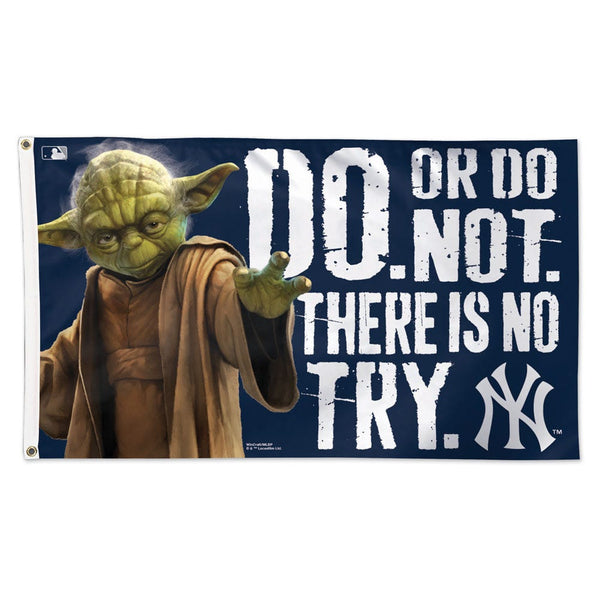 New York Yankees / Star Wars Yoda Flag - Deluxe 3' X 5'