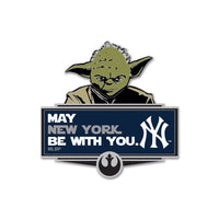 New York Yankees / Star Wars YODA Collector Pin Jewelry Card