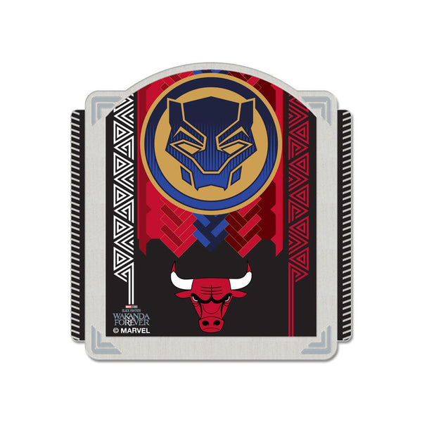 Chicago Bulls / Marvel (c) 2022 MARVEL Collector Pin Jewelry Card