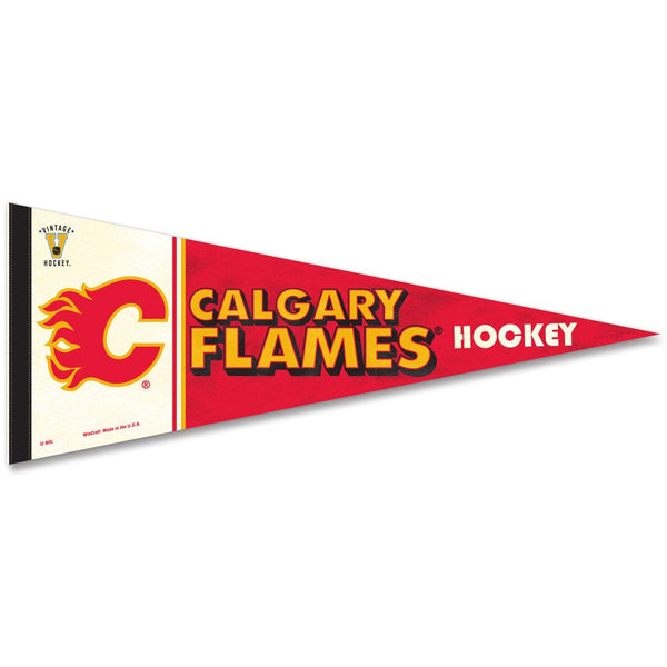 Calgary Flames / Vintage NHL Premium Pennant 12" x 30"