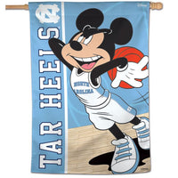 Wholesale-North Carolina Tar Heels / Disney MICKEY MOUSE BASKETBALL Vertical Flag 28" x 40"