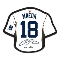 Detroit Tigers Collector Pin Jewelry Card Kenta Maeda