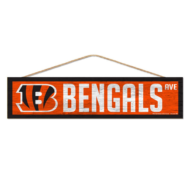 Cincinnati Bengals Wood Sign-with Rope 4" x 17"
