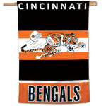 Wholesale-Cincinnati Bengals / Classic Logo Retro Vertical Flag 28" x 40"