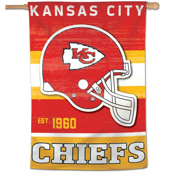 Wholesale-Kansas City Chiefs / Classic Logo Retro look Vertical Flag 28" x 40"