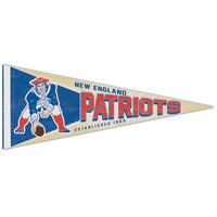 Wholesale-New England Patriots / Classic Logo RETRO Premium Pennant 12" x 30"