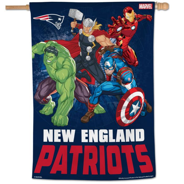 Wholesale-New England Patriots / Marvel (C) 2021 Marvel Vertical Flag 28" x 40"