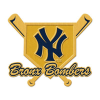 Wholesale-New York Yankees Collector Enamel Pin Jewelry Card