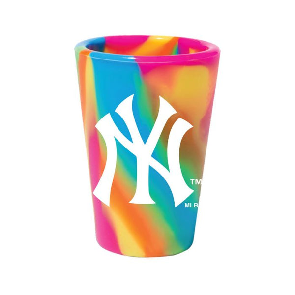 Wholesale-New York Yankees hippie 1.5oz Silicone Shot Glass